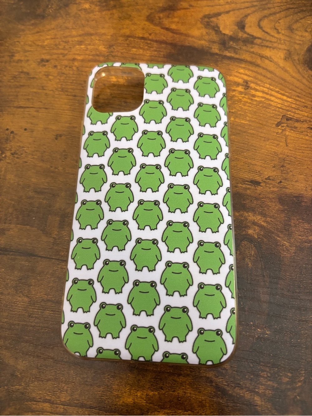 Forever21 iPhone 11 frog case